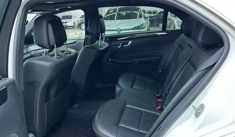 
								2014 Mercedes-Benz E260L full									