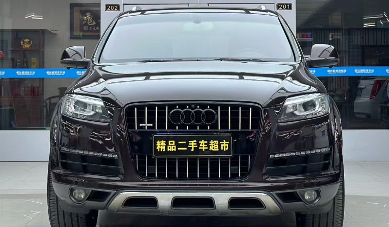 
								2015 Audi Q7 40 TFSI full									