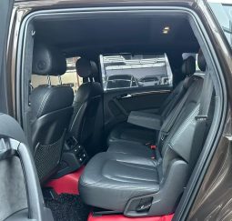 
										2015 Audi Q7 40 TFSI full									