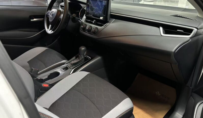 
								2022 Toyota Corolla 1.2T full									