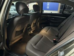 
										BMW 3 Series 320L 2019 2.0T full									