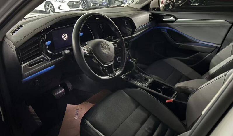 
								Volkswagen Passat 2021 280TSI 1.4T full									