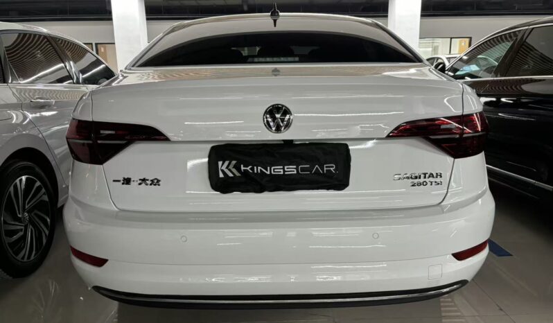 
								Volkswagen Passat 2021 280TSI 1.4T full									