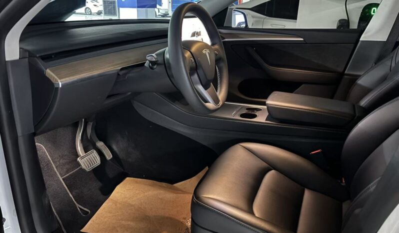 
								2022 Tesla Model Y 545km rear-wheel drive full									