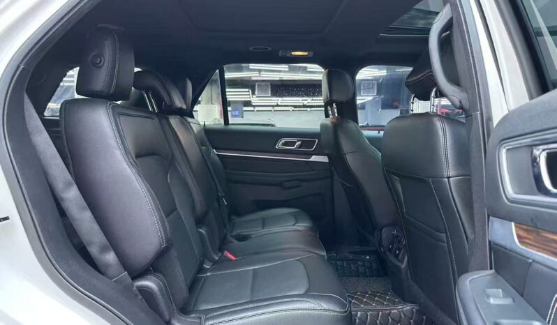 
								2016 Ford Explorer 2.3T Elite Edition full									