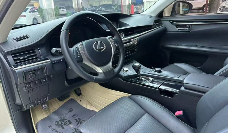 
								2014 Model Lexus Es 250 Elite Edition full									