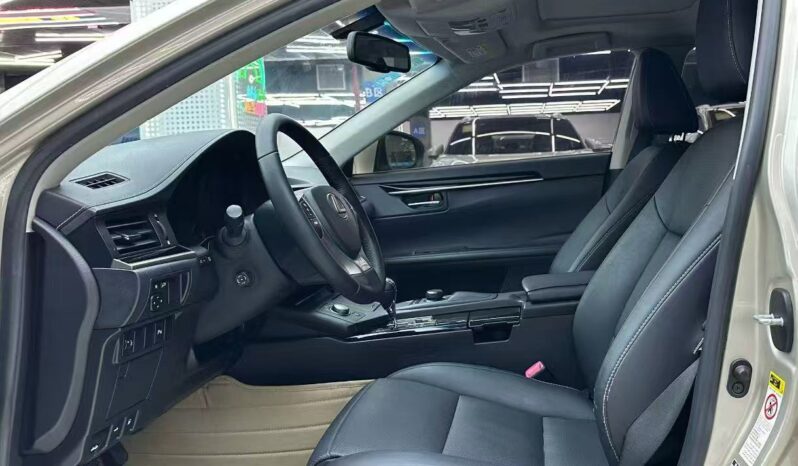 
								2014 Model Lexus Es 250 Elite Edition full									