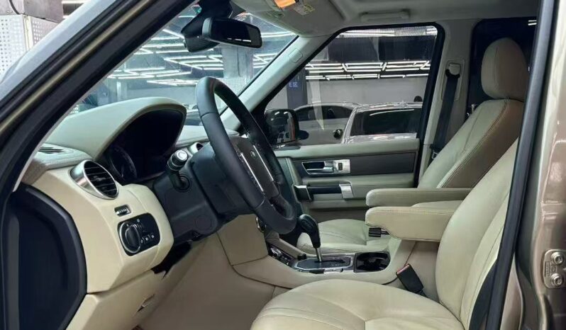 
								2012 Model Land Rover Discovery 3.0 full									