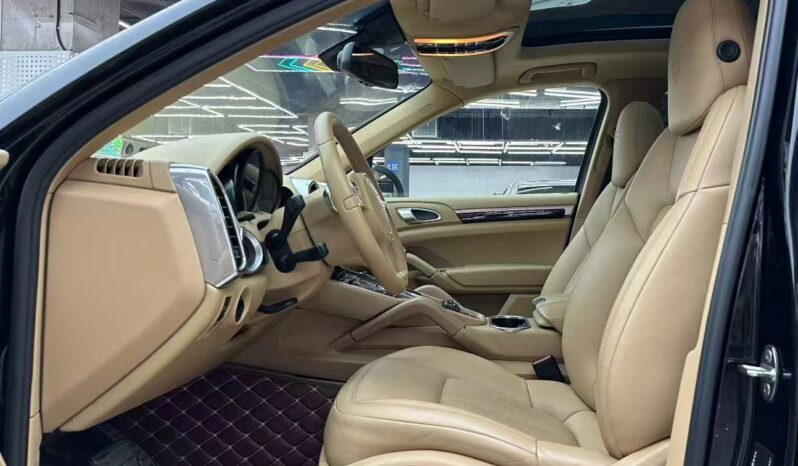 
								2013 Model Audi A8L 45 TFSI Quattro 3.0T full									