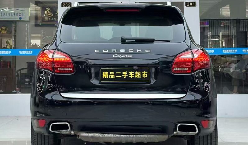 
								2011 Model Porsche Cayenne 3.0T full									