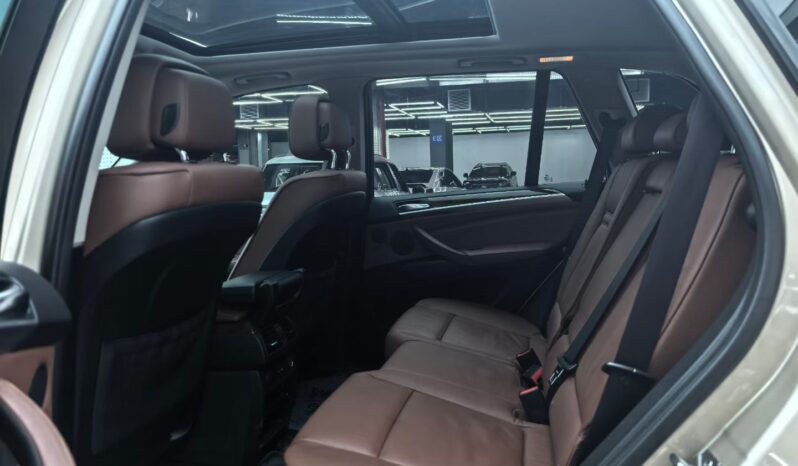 
								2012 Model BMW X5 3.0 xDrive 35i, Us Specifications full									