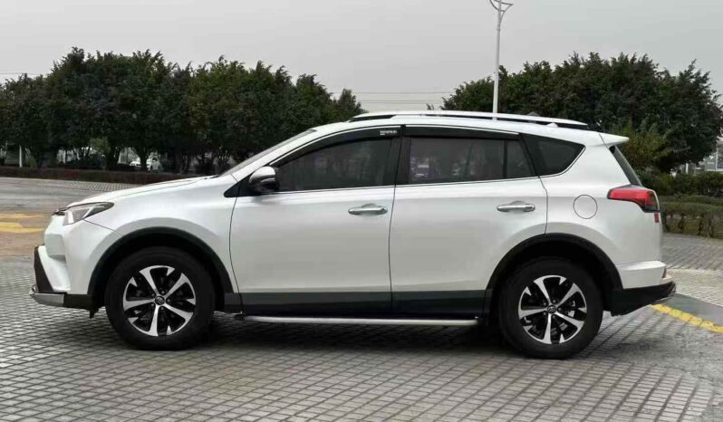 
								2016 Toyota RAV4 2.0L 2WD full									