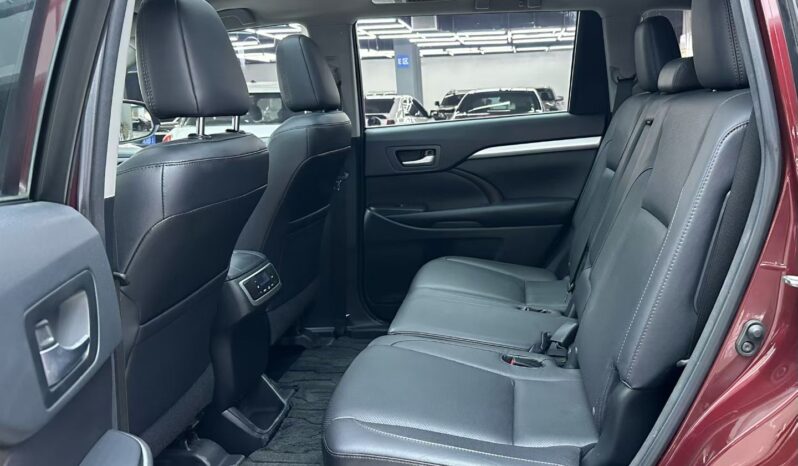 
								2015 Toyota Highlander 2.0T 2WD Luxury Edition full									