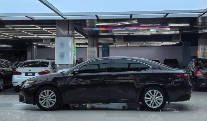 
								2013 Lexus ES250 2.5L Elite Edition full									