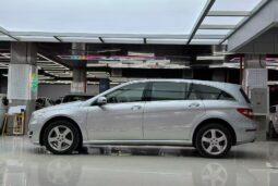 
										2014 Meredes-Benz R320 4MATIC full									