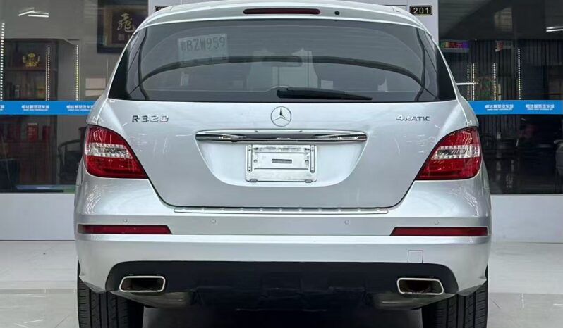 
								2014 Meredes-Benz R320 4MATIC full									