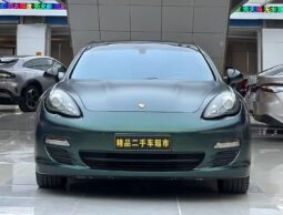 
										2010 model Porsche Panamera 3.6L full									