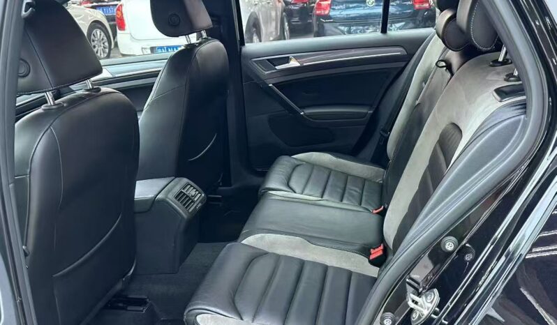 
								2014 Volkswagen Golf 1.4T 280TSI full									