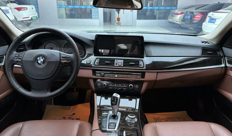 
								2014 BMW 525Li 2.0T Advance full									