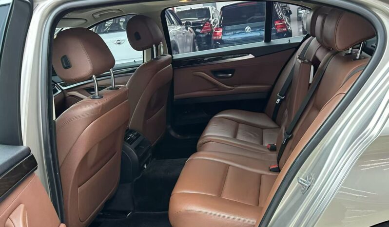 
								2014 BMW 525Li 2.0T Advance full									