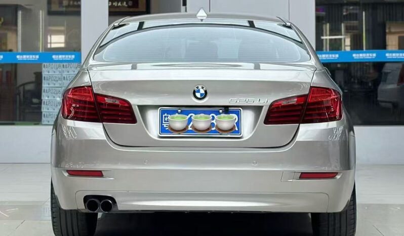 
								2014 BMW 525Li 2.0T Advance full									