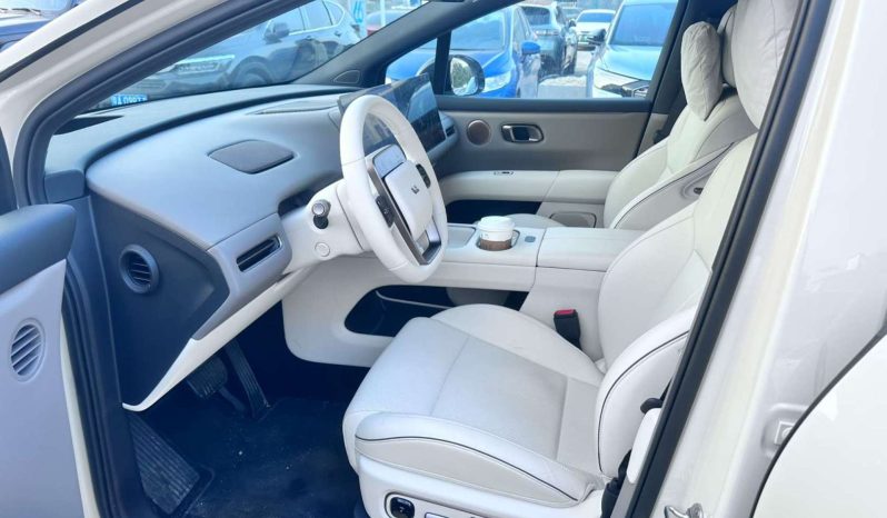 
								2025 Li i6 Two-Wheel Drive Standard Ed. full									