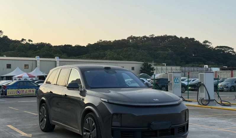 
								2025 Li L8 Ultra Intelligent refresh Edition full									